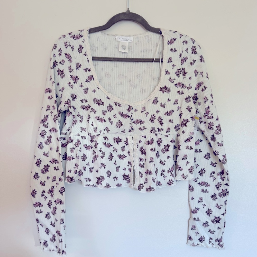 Kurious los angeles Cropped Scooped Neck Floral Long Sleeve Top Size XL